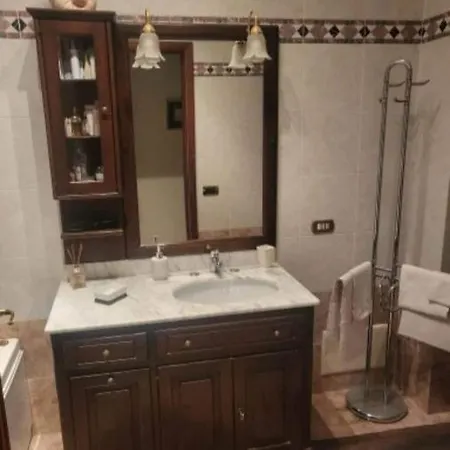 Bed & Breakfast Maison Manni' 4*