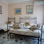 Nocleg ze śniadaniem Maison Manni' Soverato Marina