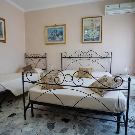 Panzió Maison Manni' Soverato Marina