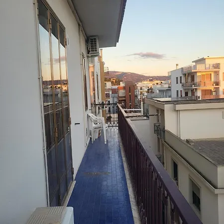 Alojamento de Acomodação e Pequeno-almoço Maison Manni' Soverato Marina